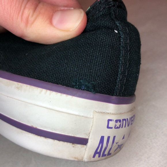 👟 Purple Paisley Converse 🌟GREAT Condition!!🌟 - Picture 6 of 8